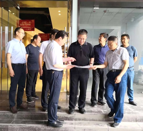 隴南市委常委、組織部部長(zhǎng)楊郃調(diào)研指導(dǎo)市龍江城鄉(xiāng)發(fā)展集團(tuán)公司黨建工作