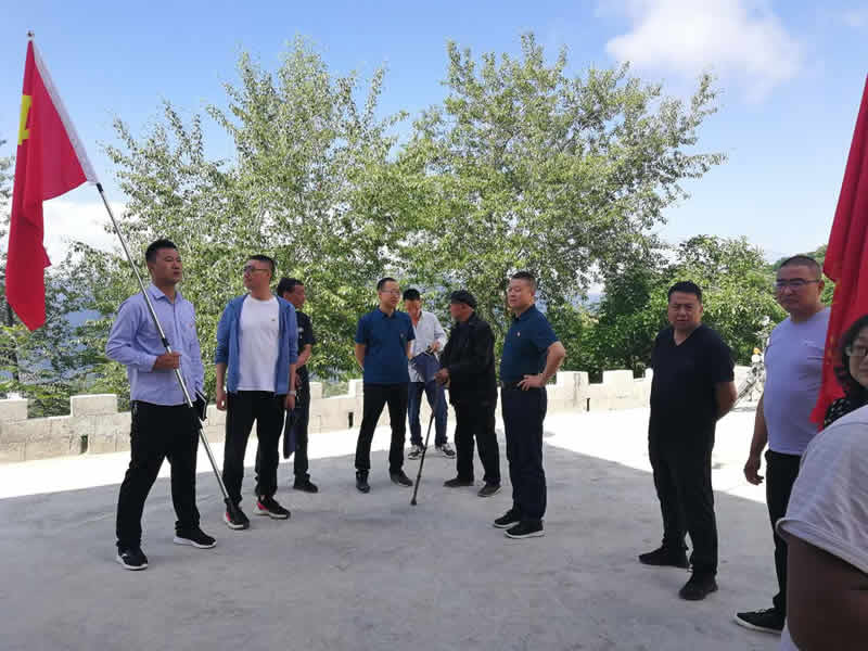 “感黨恩、憶黨史”，--市龍江城鄉(xiāng)發(fā)展集團公司開展慶祝建黨99周年主題黨日活動